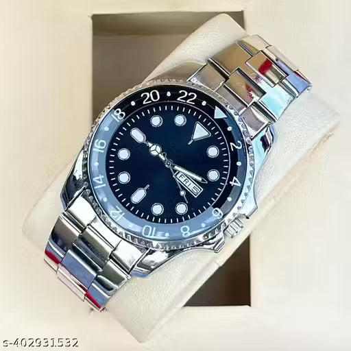 Latest Men Green Stainless Steel Analog Watch